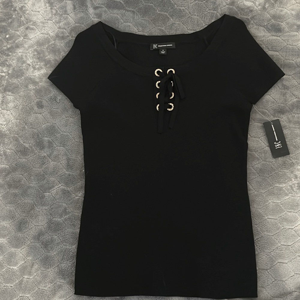 INC shirt sleeve NWT ribbed, front lace up with gold hardware. New.